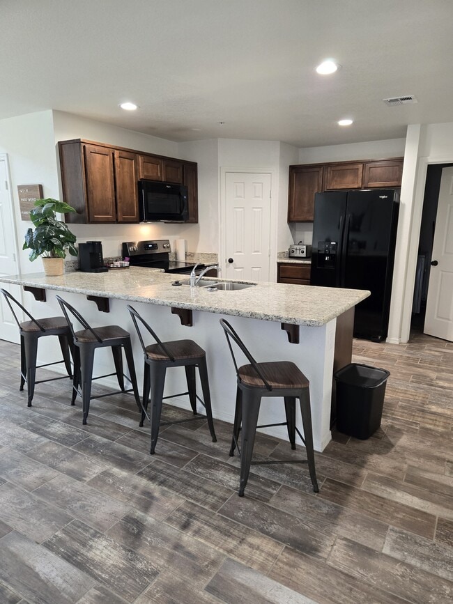 7365 E 38th St in Yuma, AZ - Foto de edificio - Building Photo