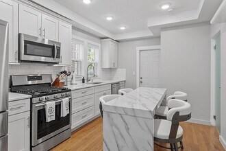 19 Conwell St in Somerville, MA - Building Photo - Building Photo