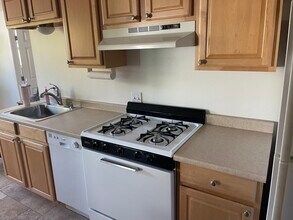 5081 Foothill Blvd, Unit ADU in San Diego, CA - Building Photo - Building Photo