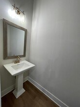 4874 Silas Ave in Hoover, AL - Foto de edificio - Building Photo