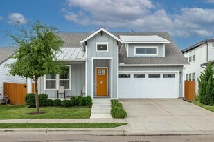 8405 Hubble Walk in Austin, TX - Building Photo