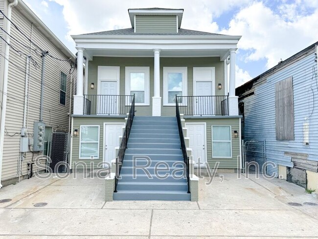 property at 2608 Bienville St