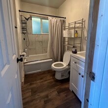 2926 Sheridan Ave in North Bend, OR - Building Photo - Building Photo