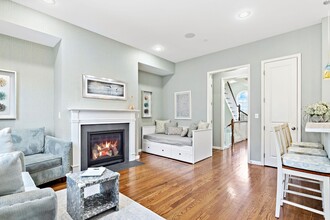 5 Roosevelt Dr in Wood Ridge, NJ - Foto de edificio - Building Photo