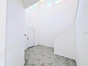 2944 Autumn Rock Dr in Zephyrhills, FL - Building Photo - Building Photo