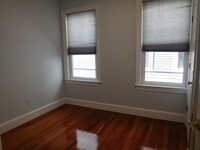 267 Concord Ave, Unit 2 in Cambridge, MA - Building Photo - Building Photo