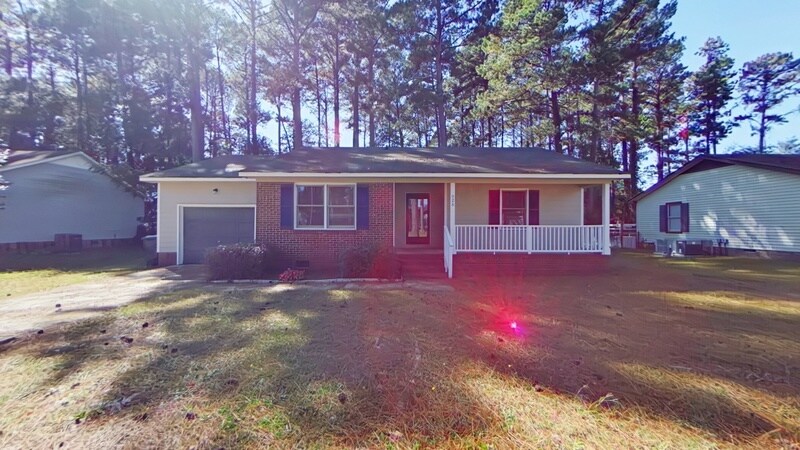 928 Winterberry Dr in Fayetteville, NC - Building Photo