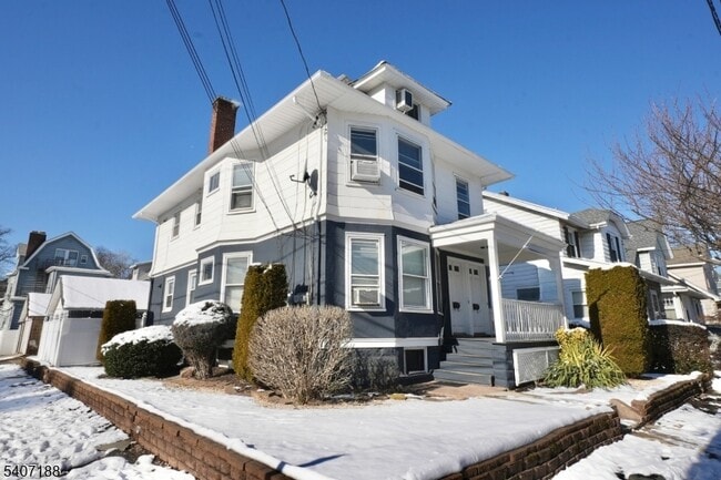 property at 1 Bell St