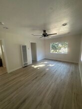 13011 Venice Blvd in Los Angeles, CA - Building Photo - Building Photo