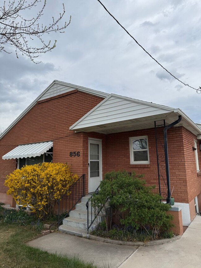 property at 856 N 300 W