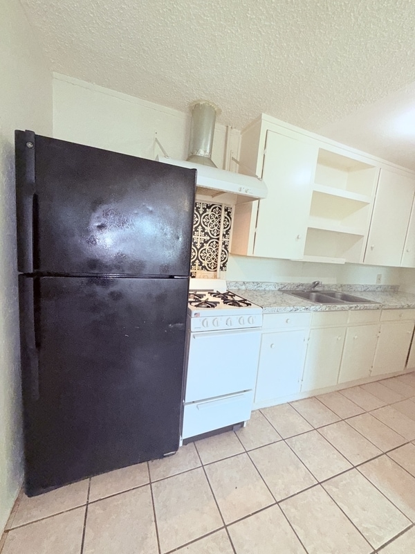 6702 S 6th Ave in Tucson, AZ - Building Photo - Building Photo