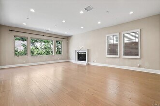 77 Rockinghorse in Irvine, CA - Building Photo - Building Photo