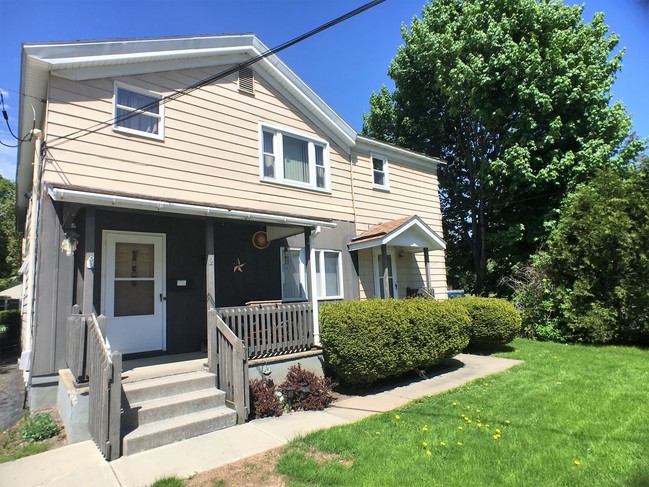 2 White Street Clark Mills, NY 13321