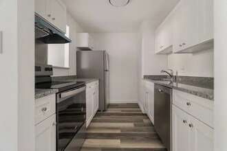 76 Elm St in Boston, MA - Building Photo - Building Photo