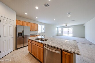 25377 N 172nd Ln in Surprise, AZ - Building Photo - Building Photo