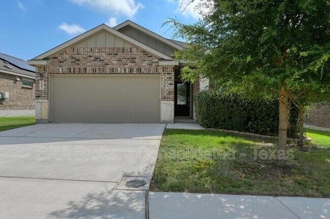 242 Holland Pk in Schertz, TX - Building Photo - Building Photo