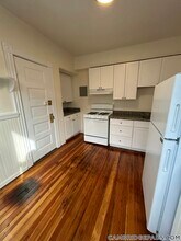 885 Massachusetts Ave in Cambridge, MA - Building Photo - Building Photo