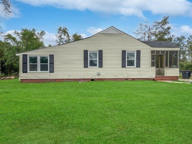 property at 2002 Shirley Ave