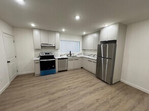 1224 N Formosa in Los Angeles, CA - Building Photo - Building Photo