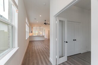 10726 Pine Pink in Conroe, TX - Building Photo - Building Photo