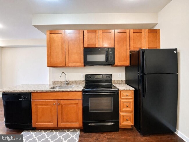 property at 1618 Page St