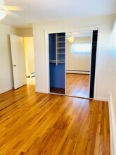 241 Huxley Ave in Providence, RI - Building Photo - Building Photo