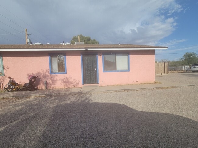 property at 4310 E Glenn St