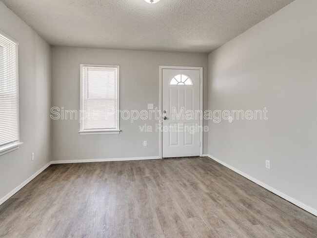 4007 N Rockwell Ave in Bethany, OK - Building Photo - Building Photo