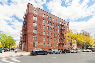 480 Lefferts Ave in Brooklyn, NY - Foto de edificio - Building Photo