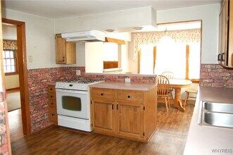 1490 Bullis Rd in Elma, NY - Building Photo - Building Photo