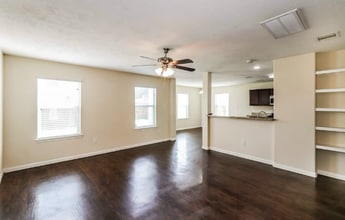 17630 Lady Slipper Rd in Houston, TX - Building Photo - Building Photo