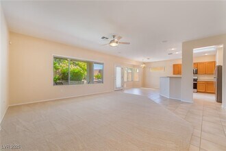2590 Evansville Ave in Henderson, NV - Building Photo - Building Photo