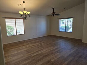 17605 W Bloomfield Rd in Surprise, AZ - Building Photo - Building Photo