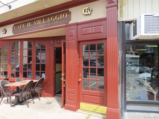 property at 33 Deer Park Ave