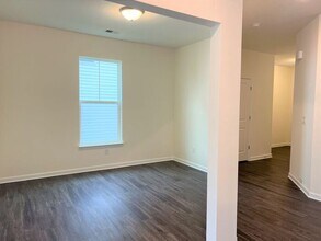 6041 Haddington Dr in Roebuck, SC - Building Photo - Building Photo