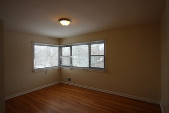 1942 Linden Ave in Highland Park, IL - Building Photo - Building Photo