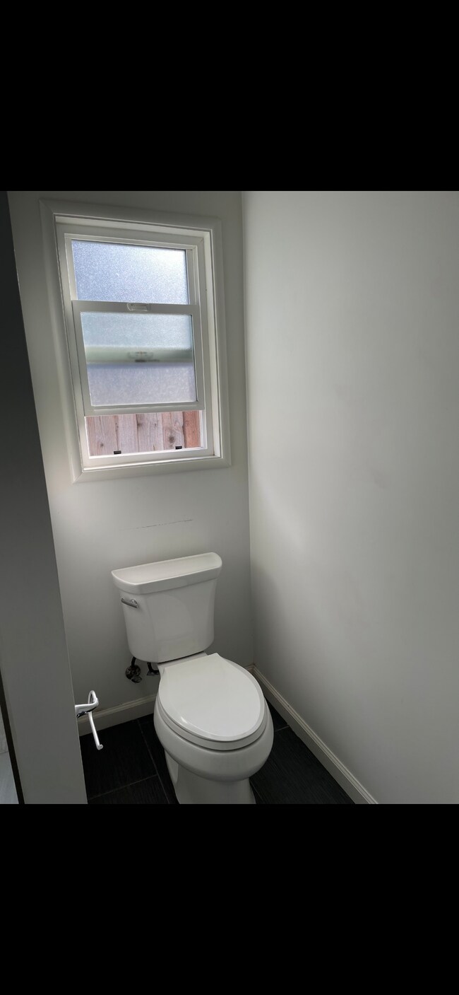 163 E Hillsdale Blvd in San Mateo, CA - Building Photo - Building Photo