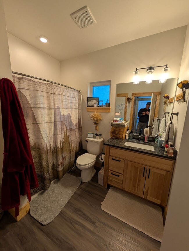 609 Oregon St in Belgrade, MT - Building Photo - Building Photo