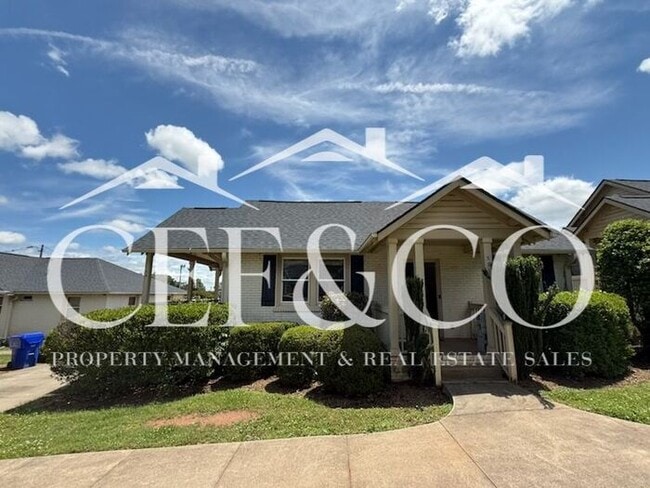 property at 5b Crystal Ave