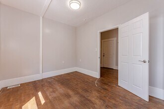 5515 Bridge Ave in Cleveland, OH - Building Photo - Building Photo