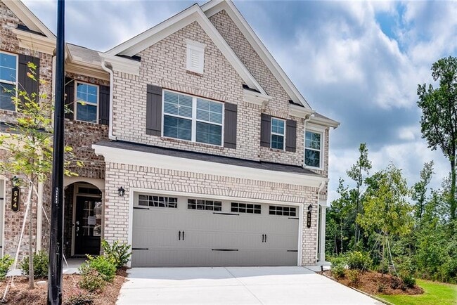 554 Elm Bluff Way in Lawrenceville, GA - Building Photo - Building Photo