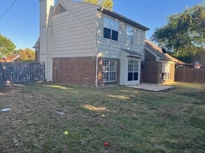 1021 Danforth Ct in Arlington, TX - Building Photo - Building Photo