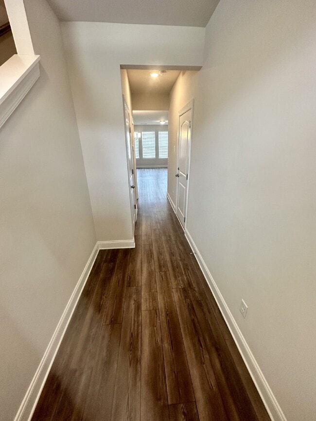 304 Cheval Dr in Gallatin, TN - Building Photo - Building Photo