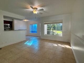 property at 815 Boynton Beach Blvd