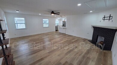 5420 29th Ave S in Gulfport, FL - Building Photo - Building Photo