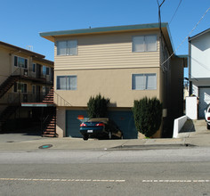 860 Hillside Blvd in Daly City, CA - Building Photo - Building Photo