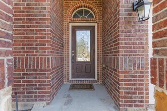 2011 Sterling Gate Dr in Heartland, TX - Building Photo - Building Photo