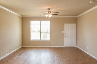 1133 Newcastle Dr in Weatherford, TX - Building Photo - Building Photo