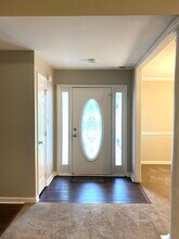 1945 Grayson Oaks Ct in Lawrenceville, GA - Building Photo - Building Photo