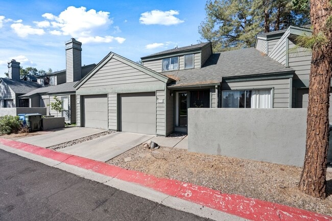 14002 N 49th Ave in Glendale, AZ - Building Photo - Building Photo